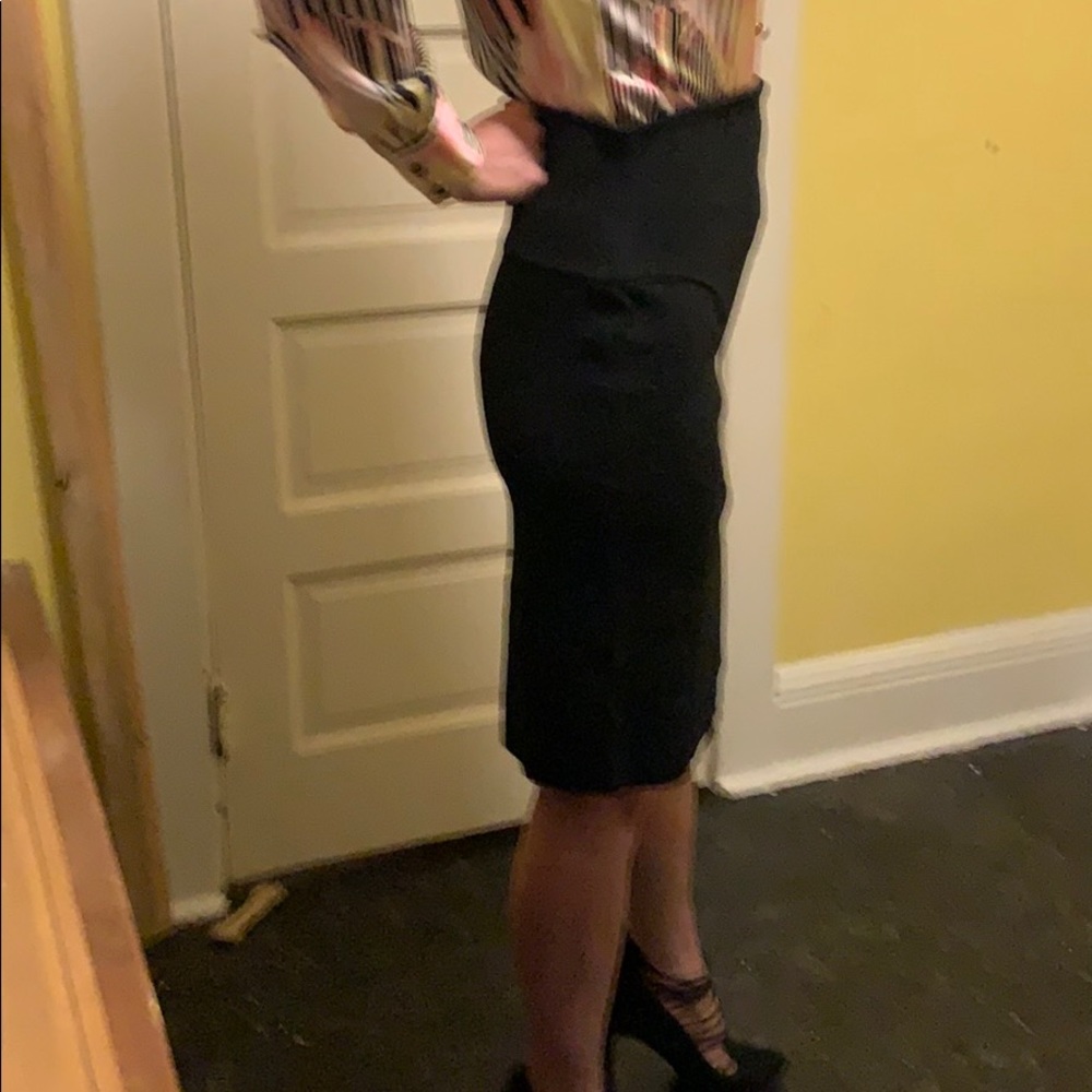 Givenchy Black Fitted Side Zip Pattern Midi Skirt - image 2